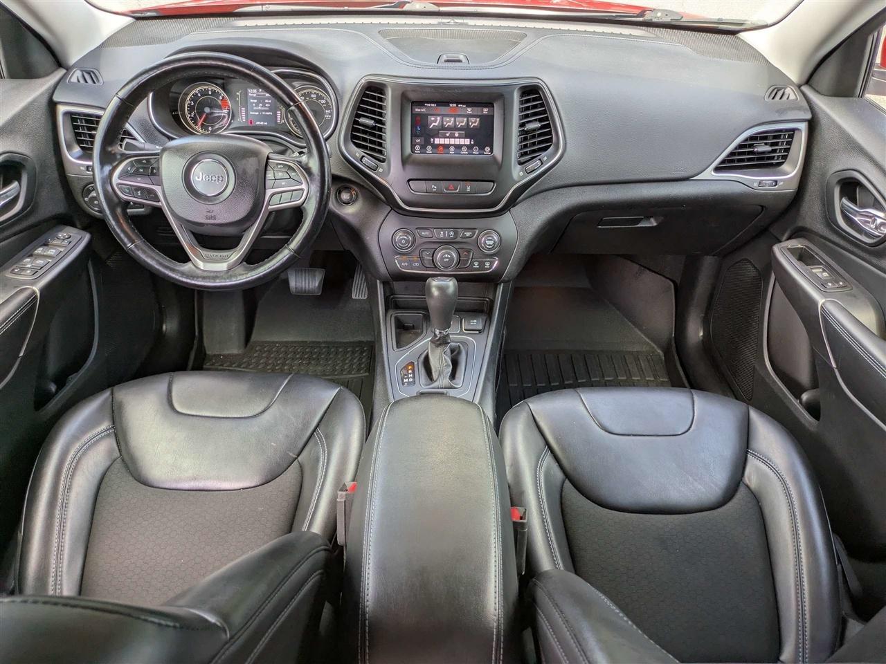 Jeep Cherokee Latitude Plus FWD 2021