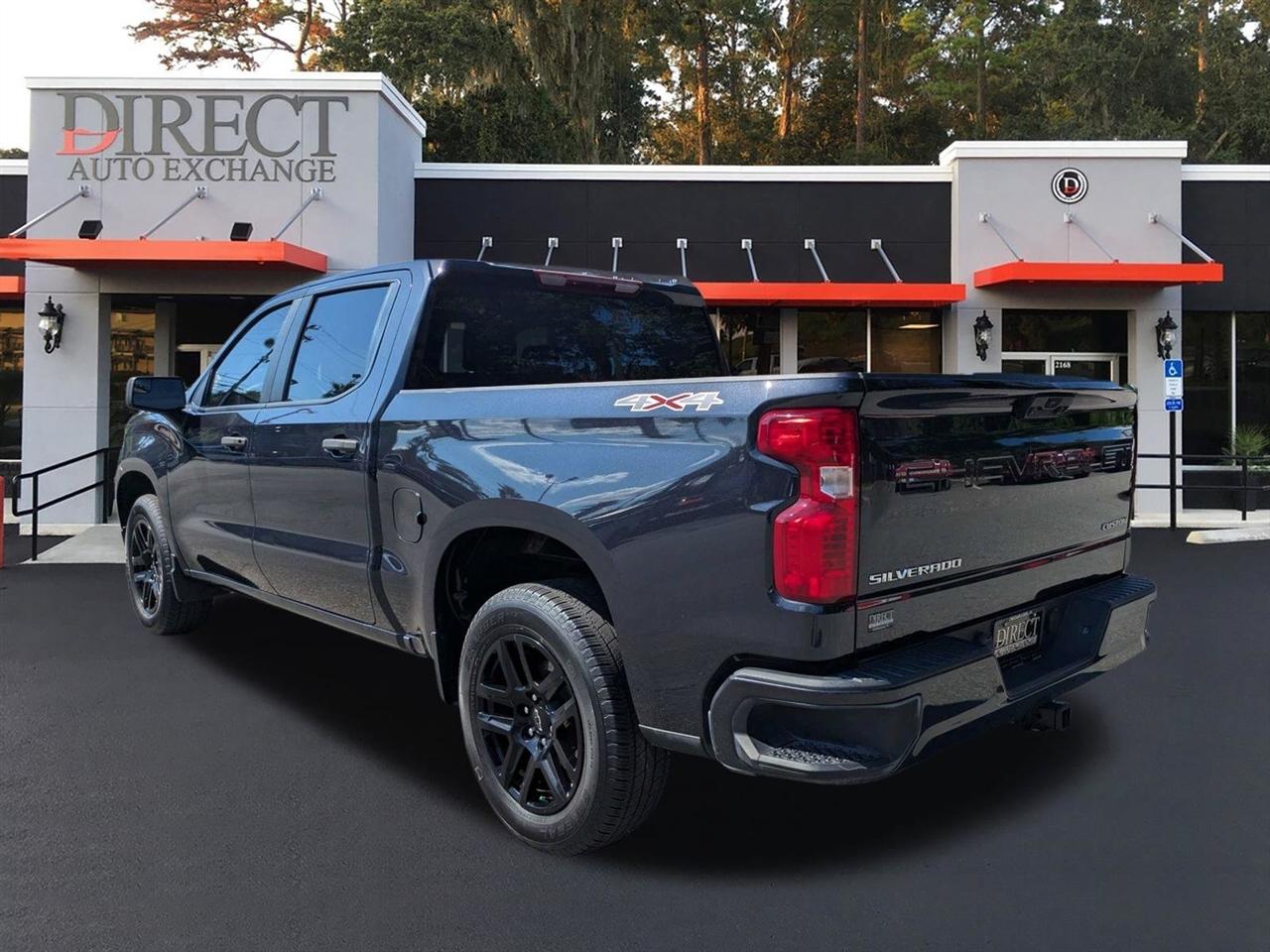 Chevrolet Silverado 1500 Custom Crew Cab 4WD 2022