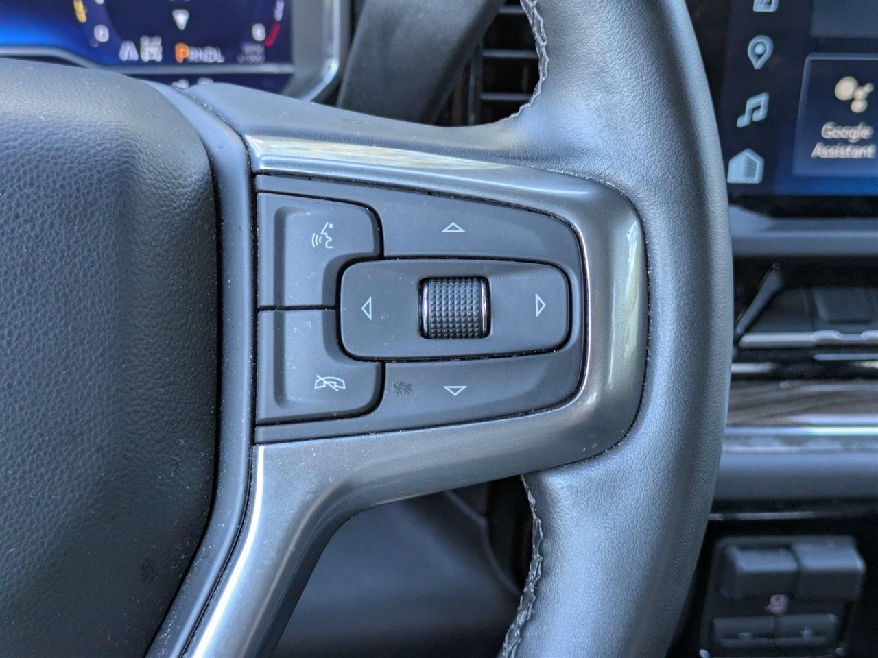 Chevrolet Silverado 1500 LT Crew Cab 4WD 2023