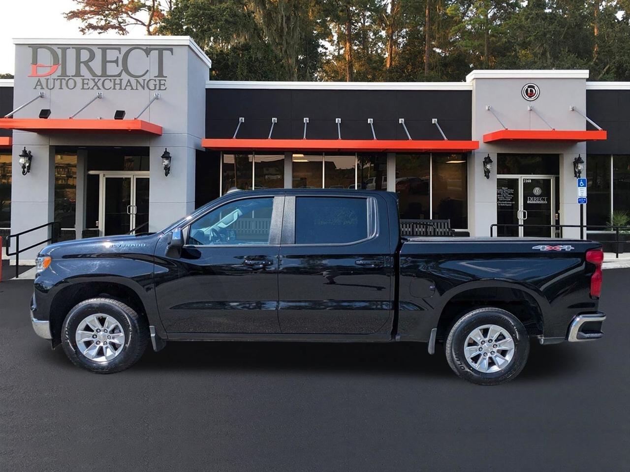 Chevrolet Silverado 1500 LT Crew Cab 4WD 2023