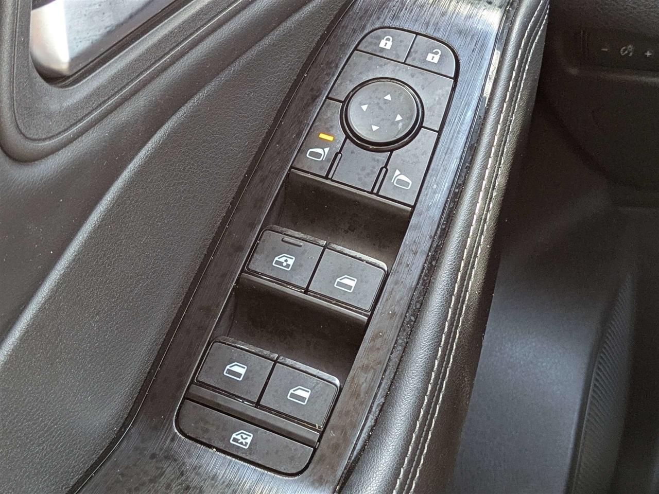 Nissan Rogue SV 2023
