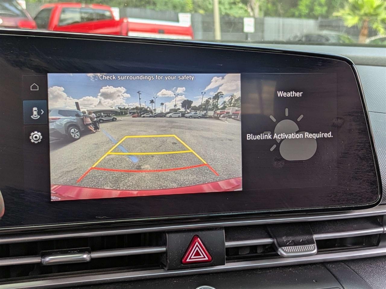 Hyundai Elantra SEL 2023
