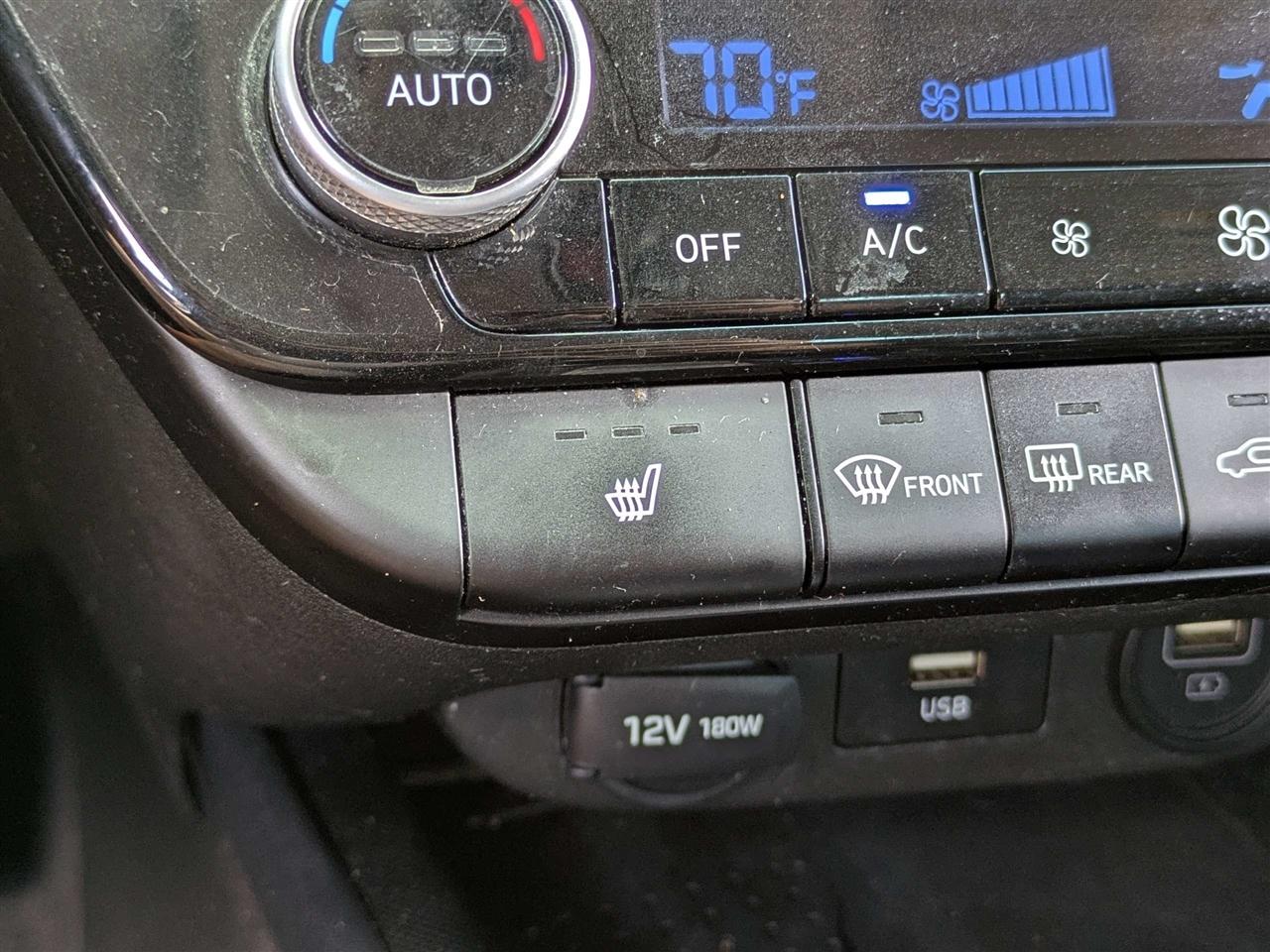 Hyundai Elantra SEL 2023