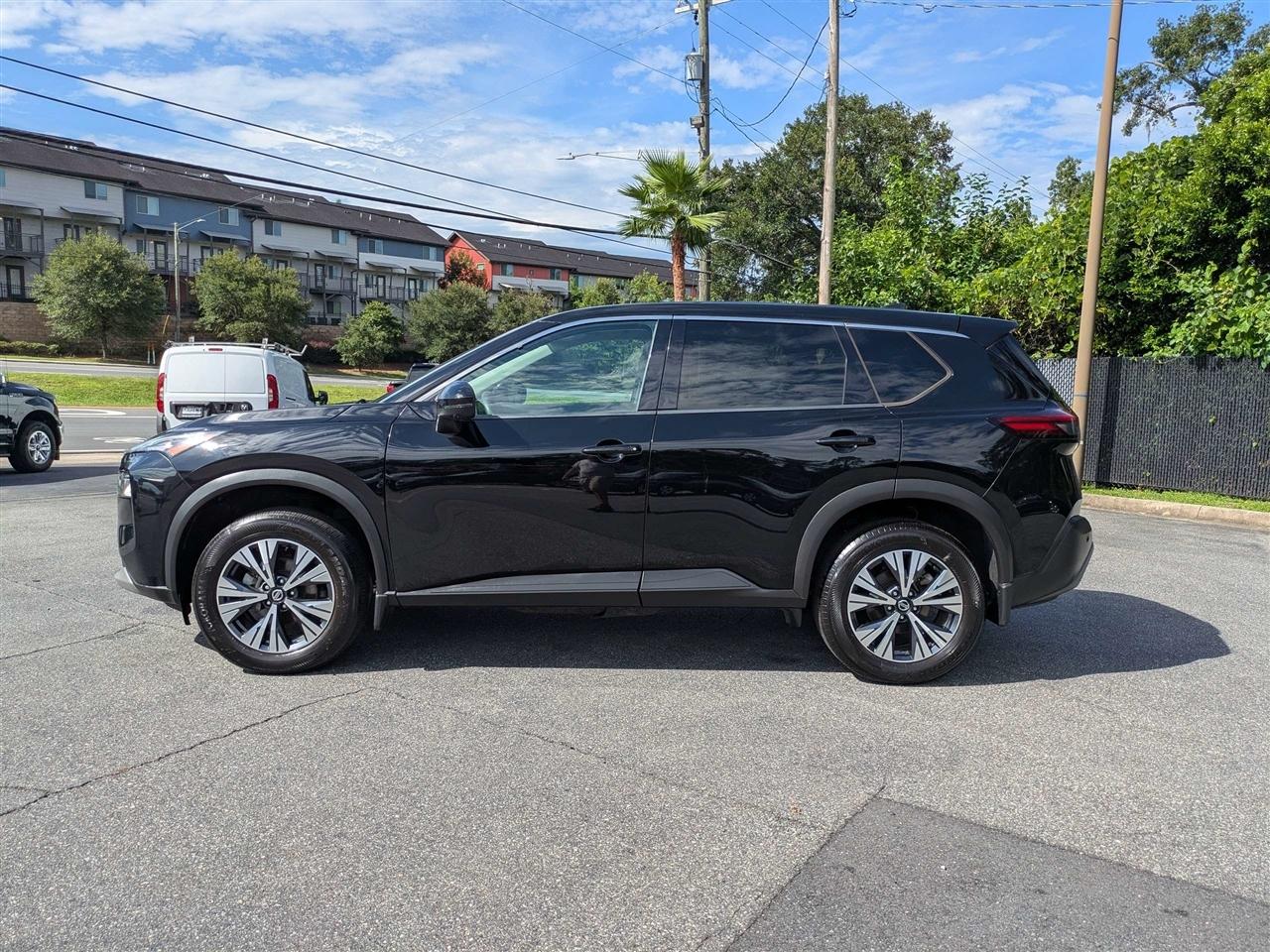 Nissan Rogue SV 2021