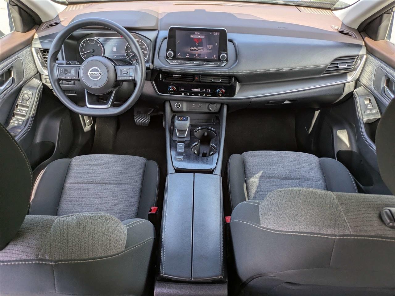 Nissan Rogue SV 2021