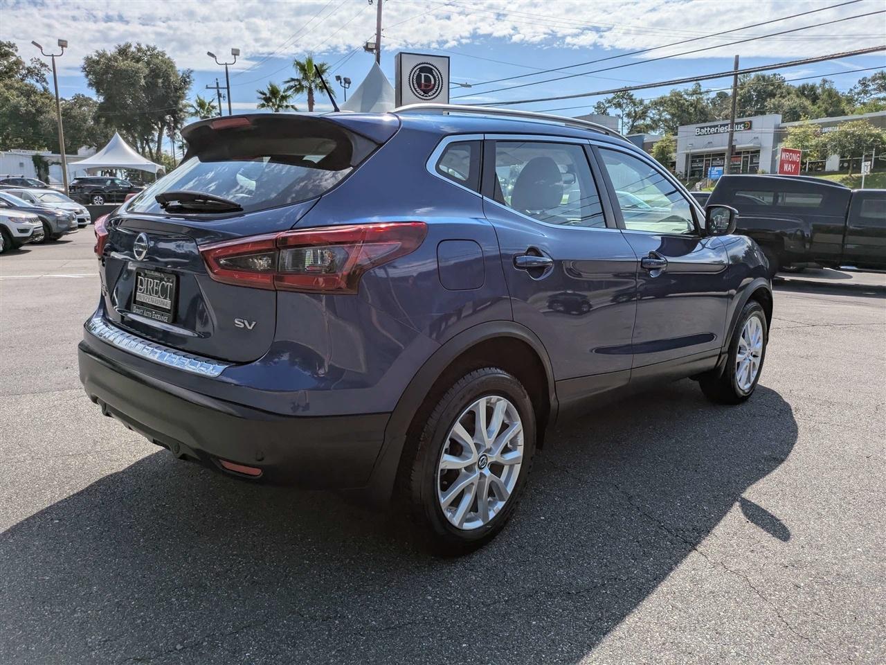 Nissan Rogue Sport SV 2021