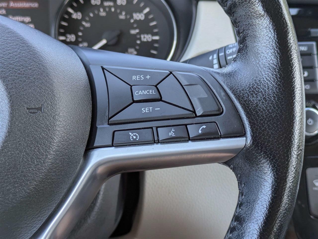 Nissan Rogue Sport SV 2021