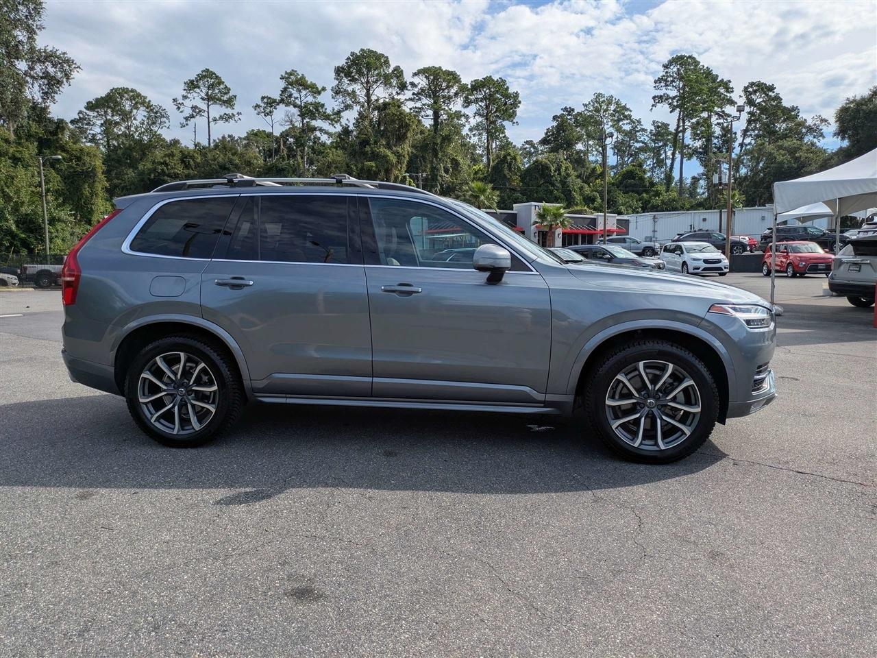 Volvo XC90 T6 Momentum AWD 2019