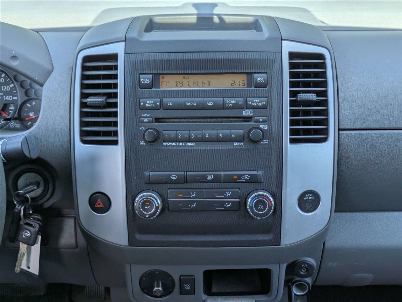 Nissan Frontier S Crew Cab 2WD 2011