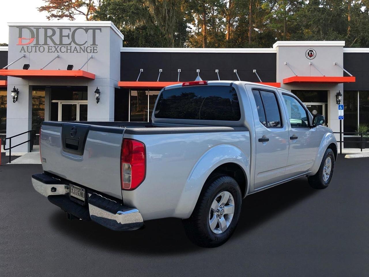 Nissan Frontier S Crew Cab 2WD 2011
