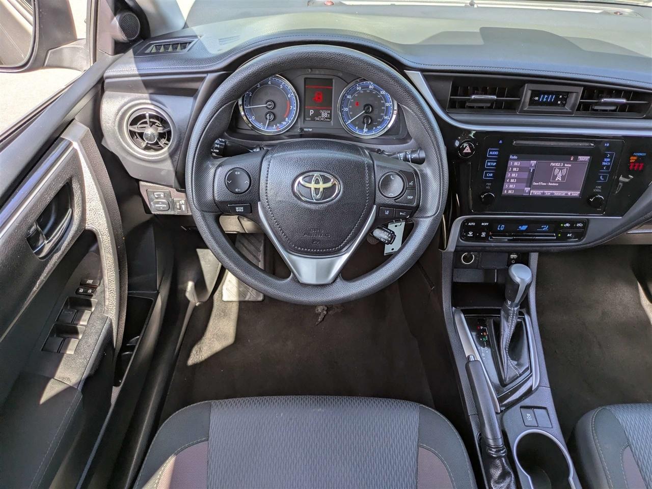 Toyota Corolla LE CVT 2019