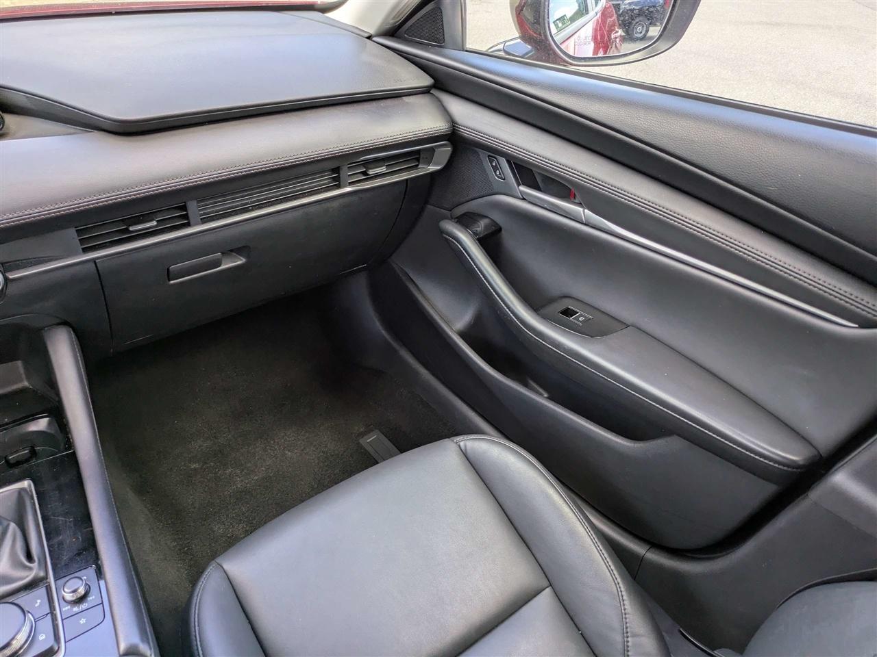 Mazda MAZDA3 Select 2024