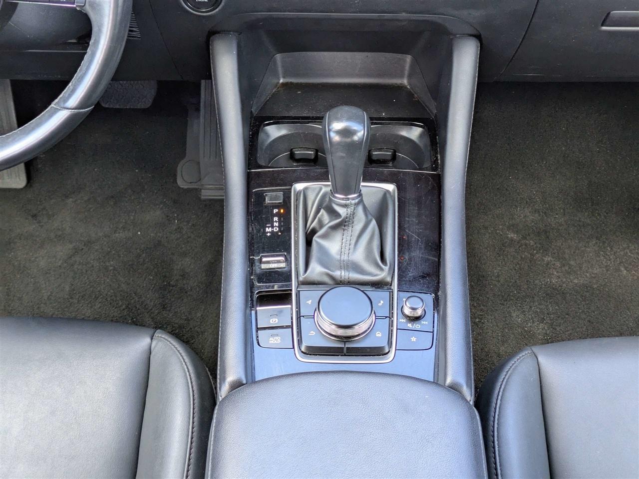 Mazda MAZDA3 Select 2024