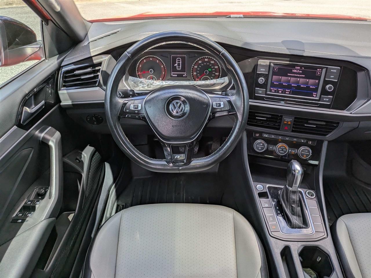 Volkswagen Jetta 1.4T R-Line 8A 2019