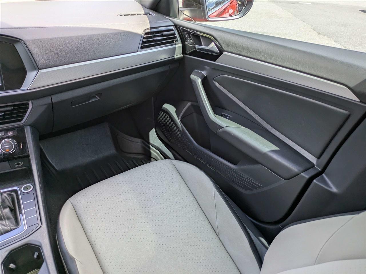 Volkswagen Jetta 1.4T R-Line 8A 2019