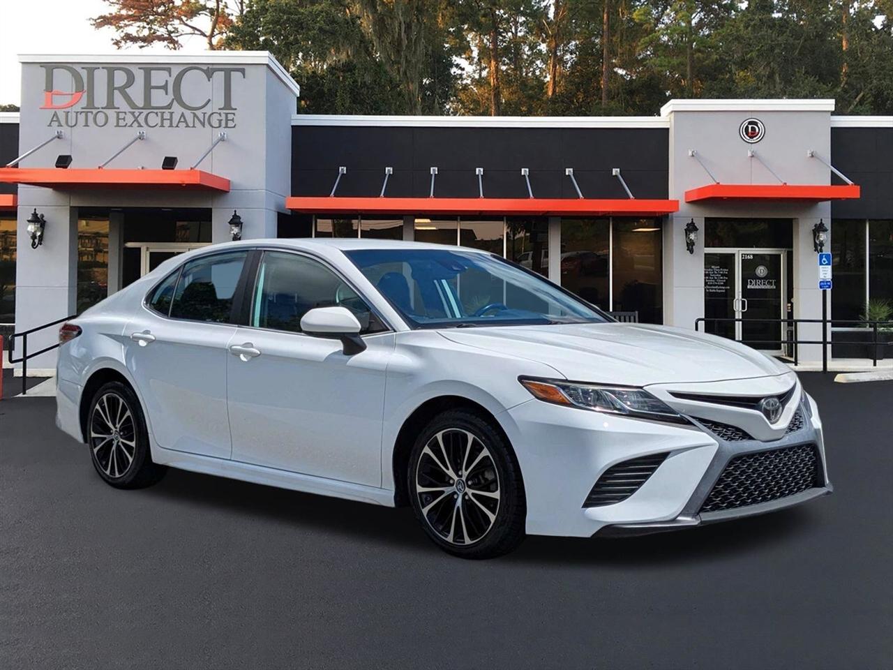 Toyota Camry SE 2019