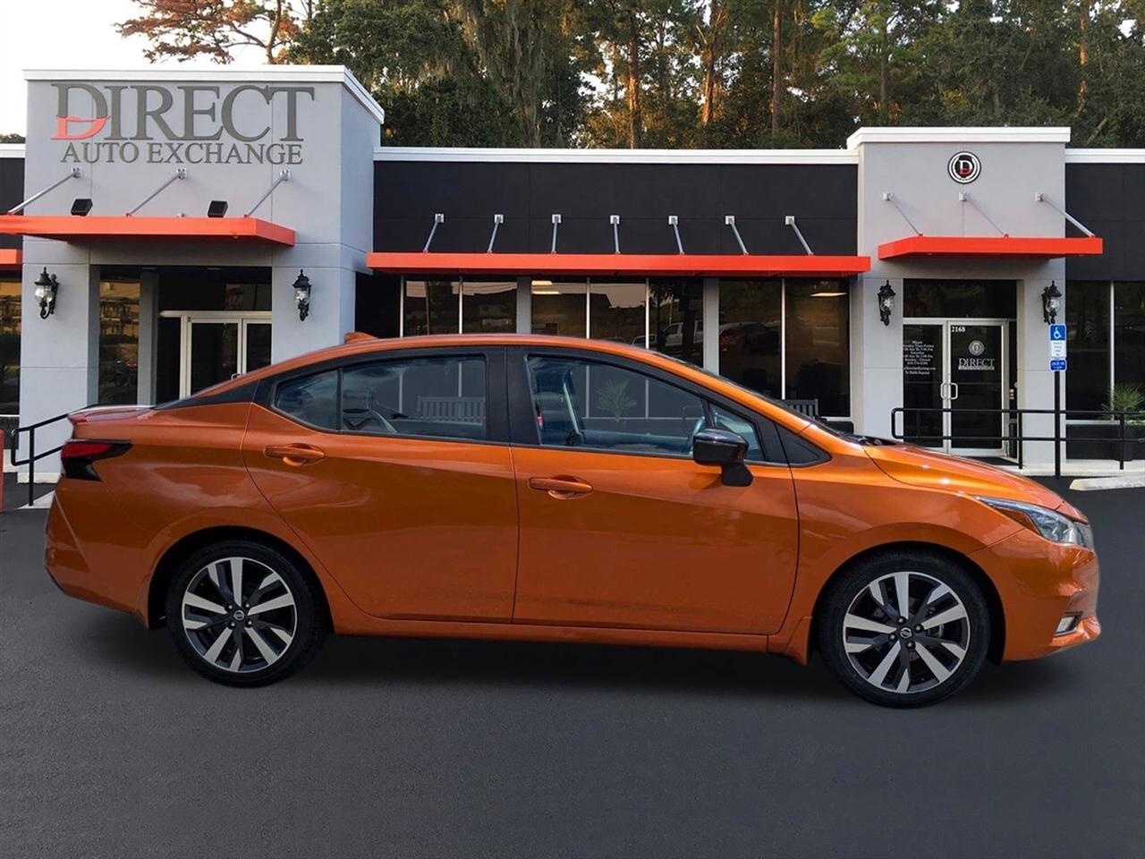 Nissan Versa SR 2021