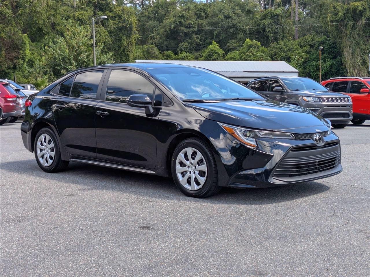 Toyota Corolla LE 2024