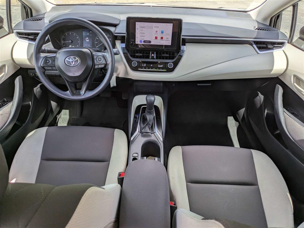 Toyota Corolla LE 2024