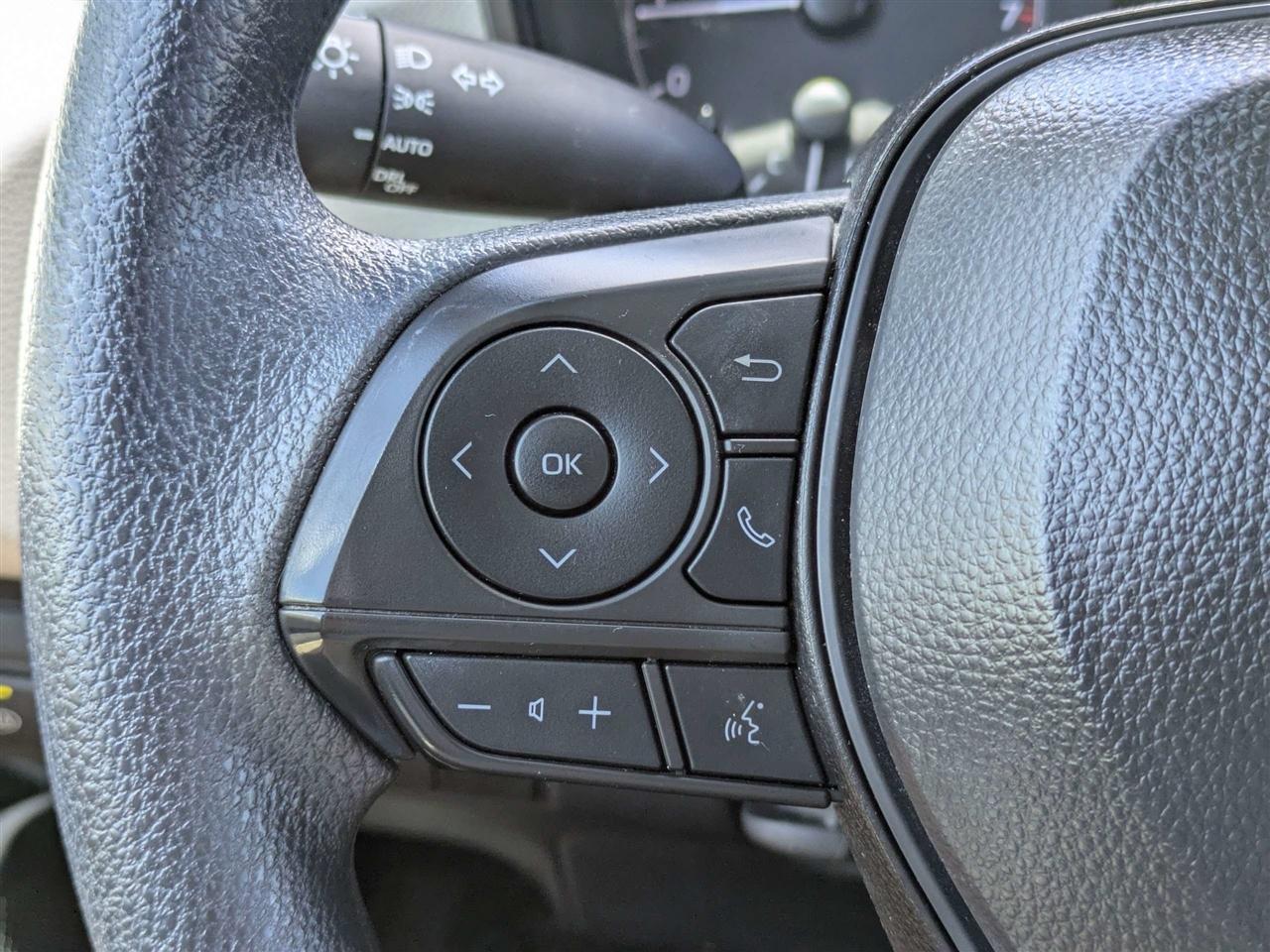 Toyota Corolla LE 2024