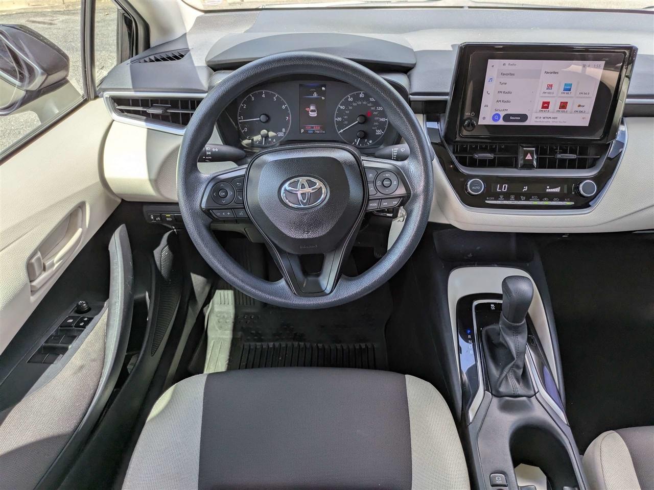 Toyota Corolla LE 2024