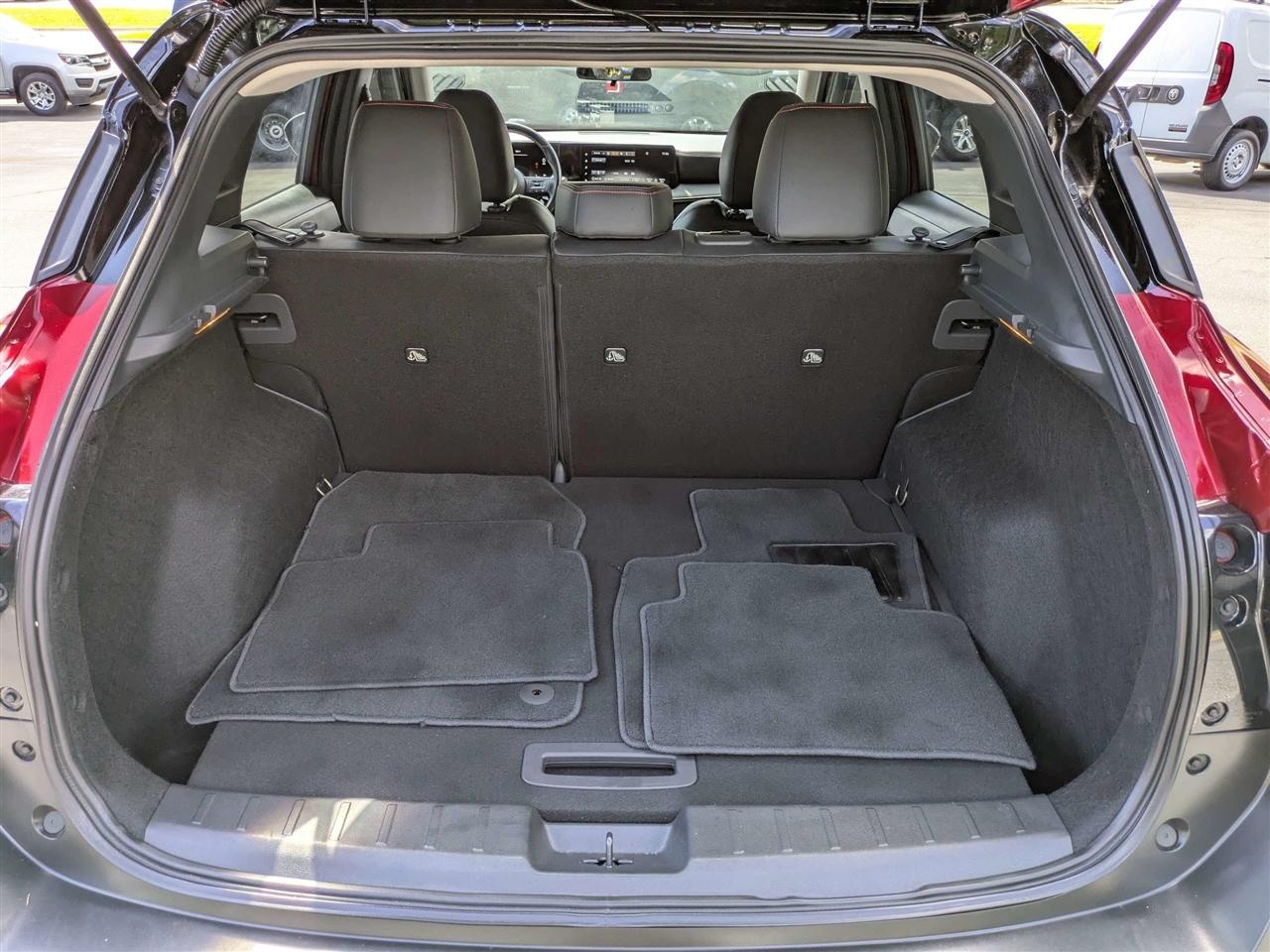 Nissan Kicks SR 2025