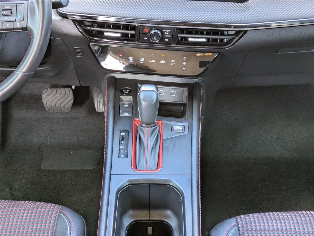 Nissan Kicks SR 2025