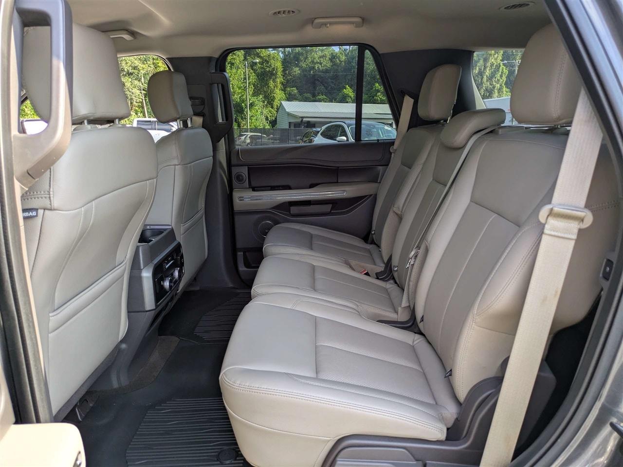 Ford Expedition XLT 2WD 2019