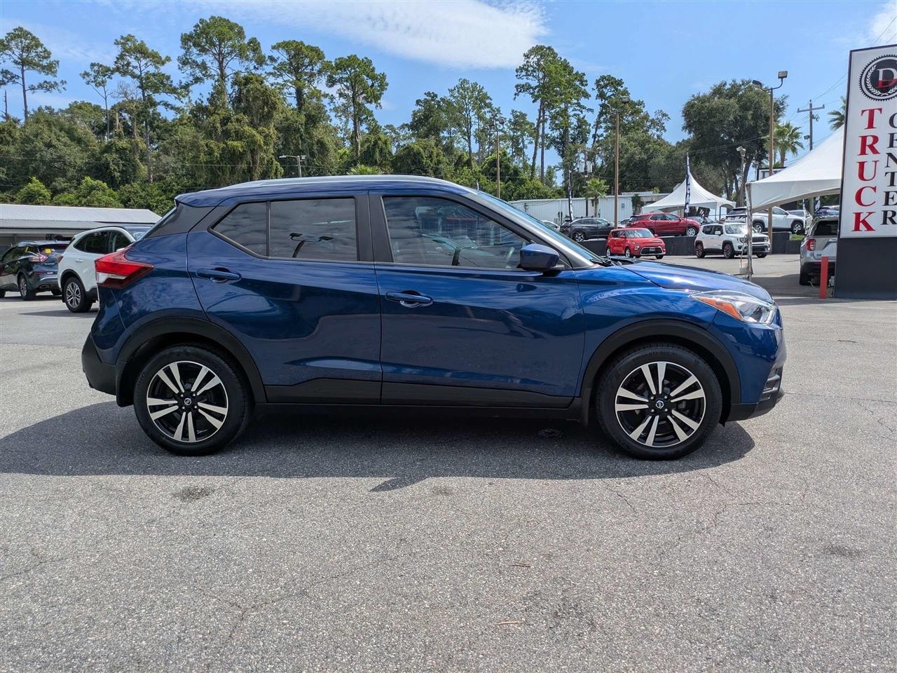 Nissan Kicks SV 2020