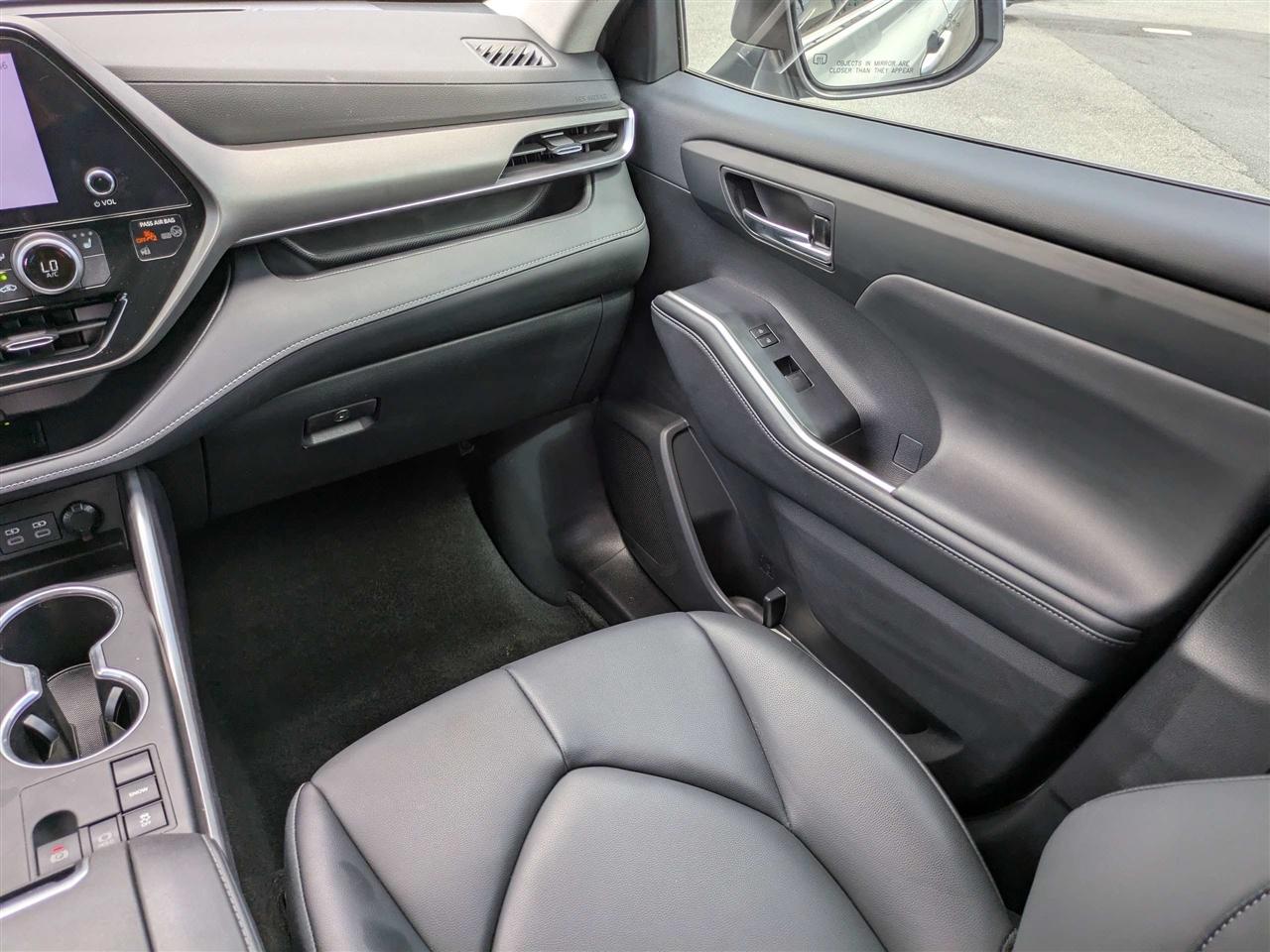 Toyota Highlander XLE 2024