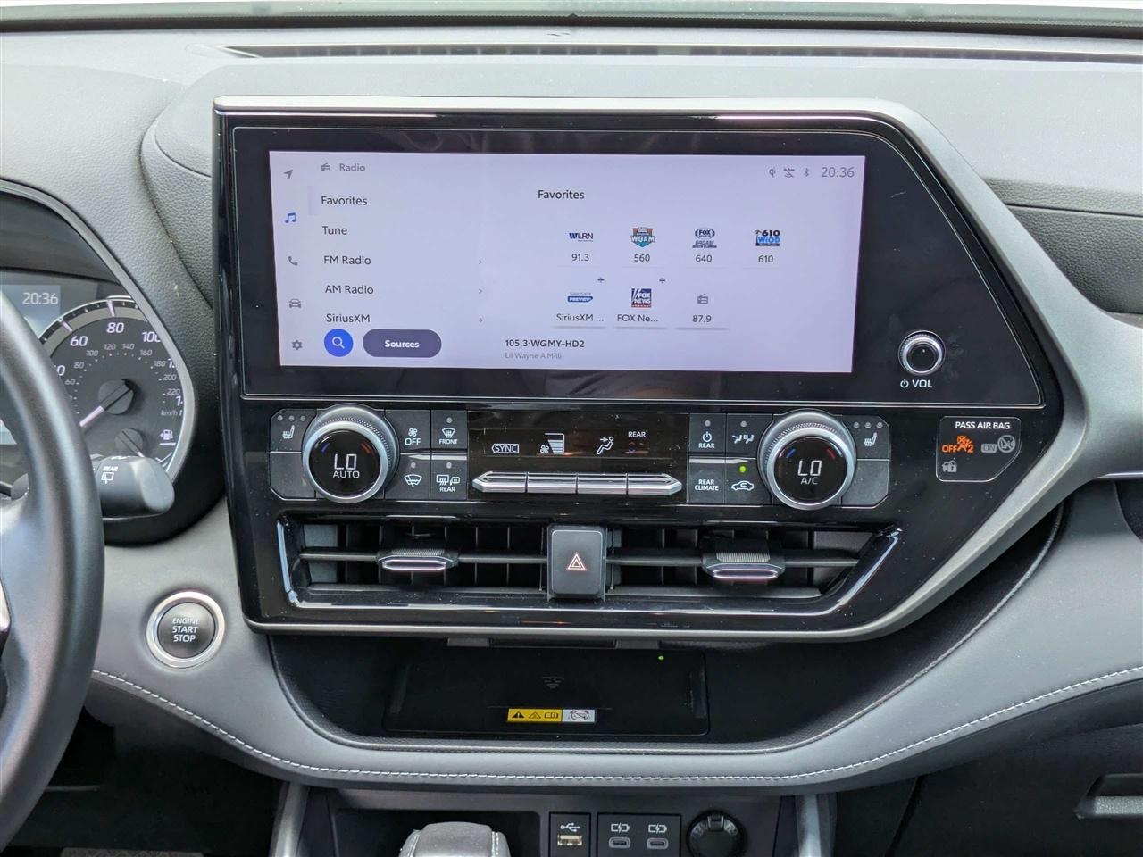 Toyota Highlander XLE 2024
