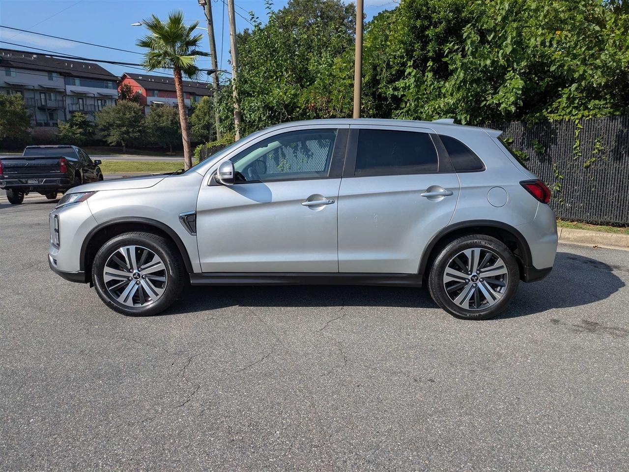 Mitsubishi Outlander Sport 2.0 SE 4WD CVT 2020