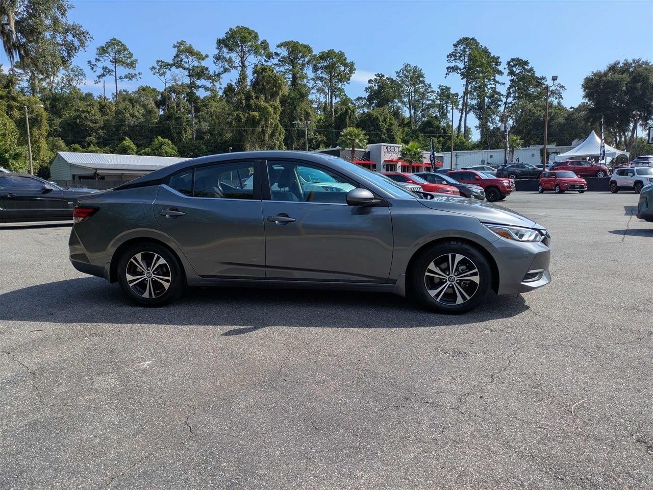 Nissan Sentra SV 2021