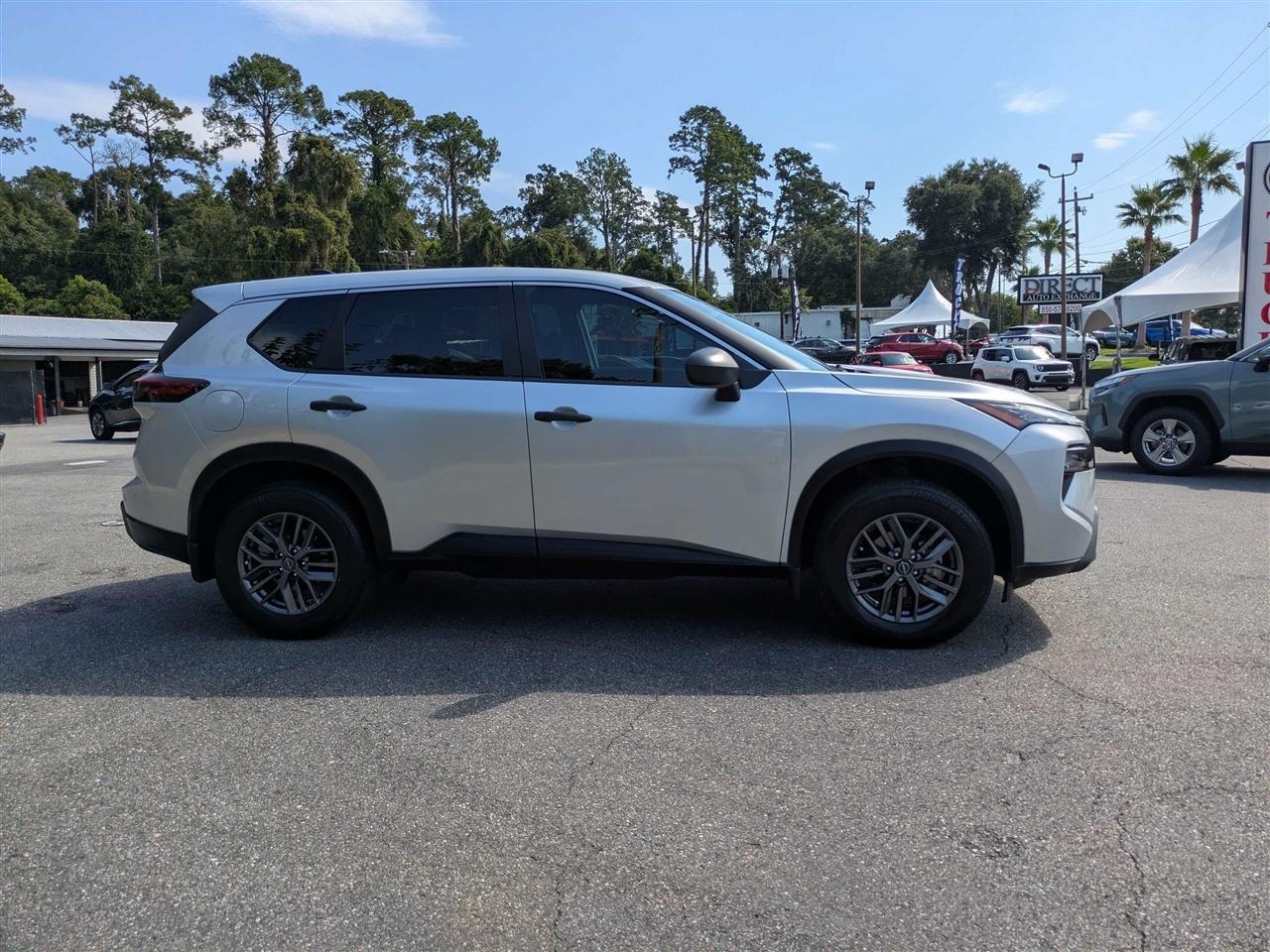 Nissan Rogue S 2024