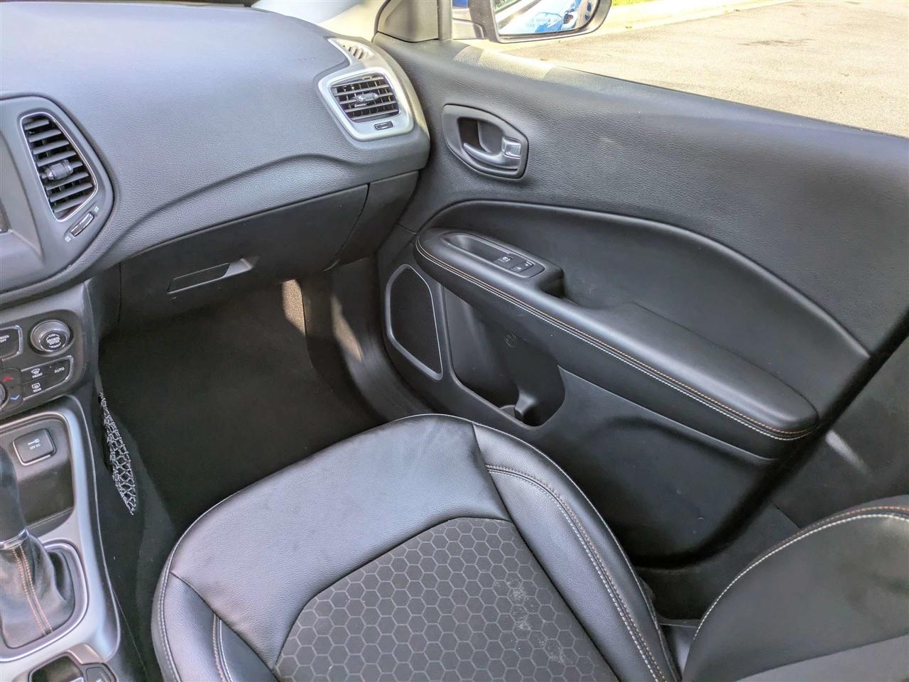 Jeep Compass Latitude FWD 2021