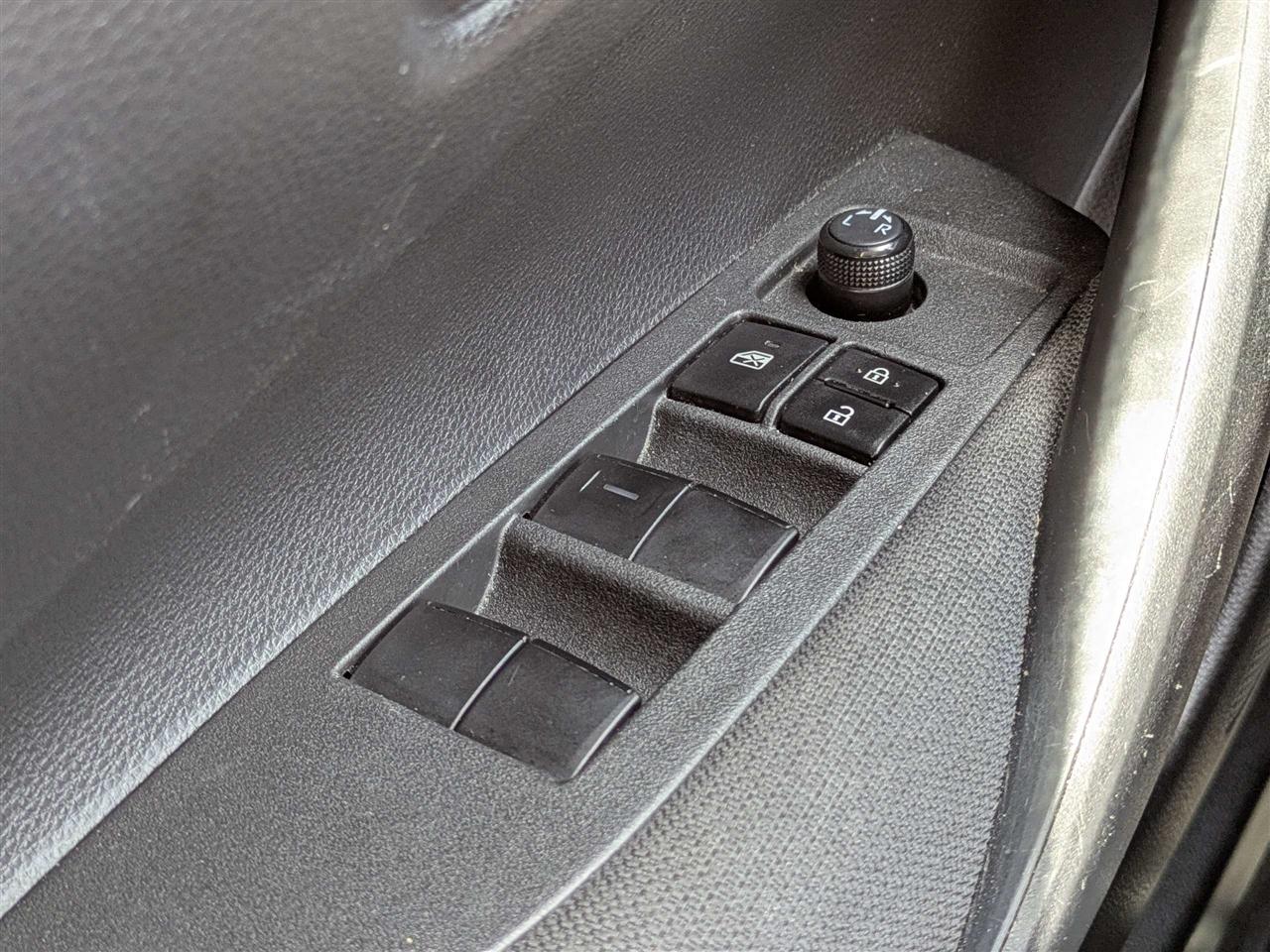 Toyota Corolla LE 2022