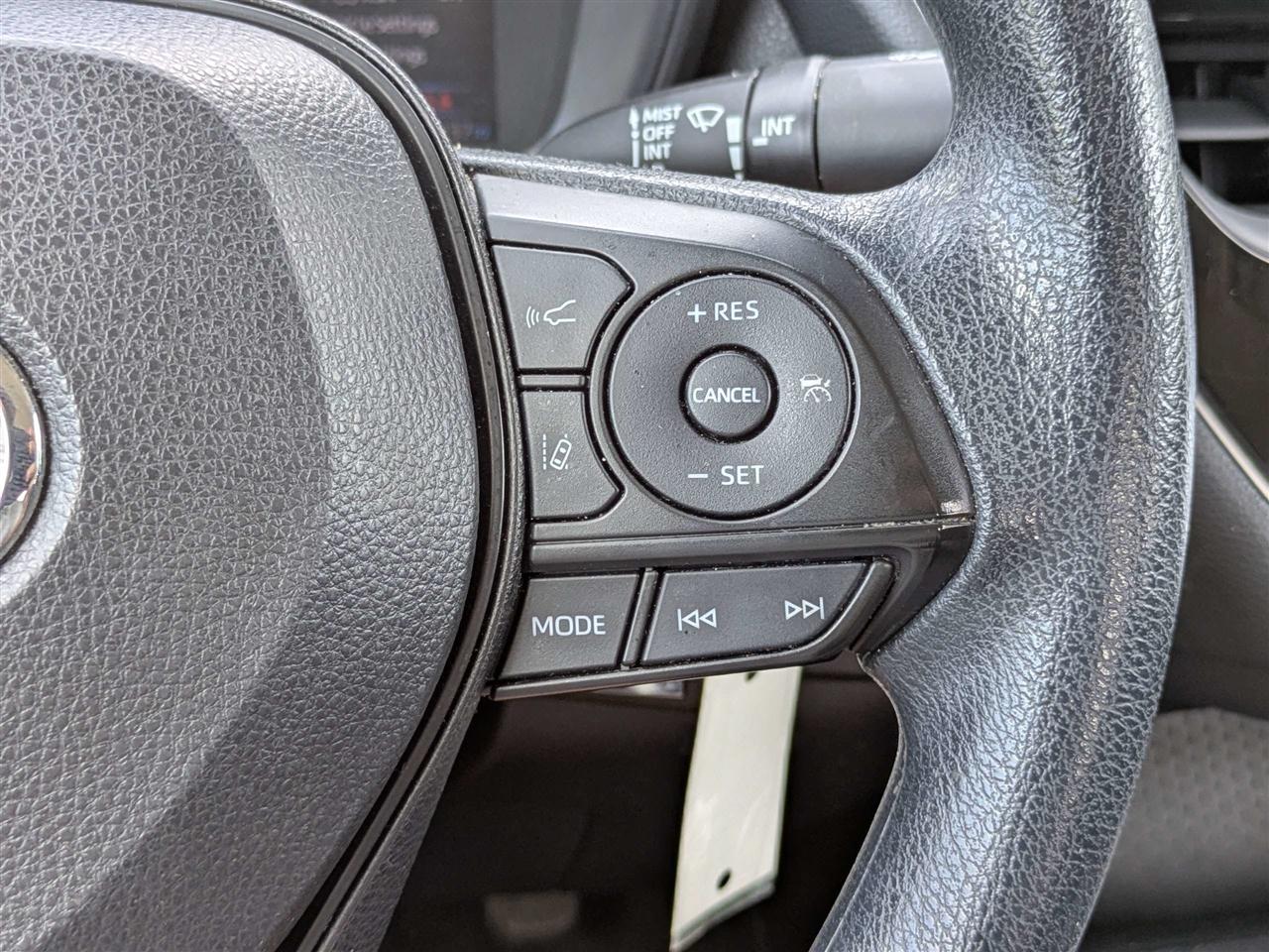 Toyota Corolla LE 2022
