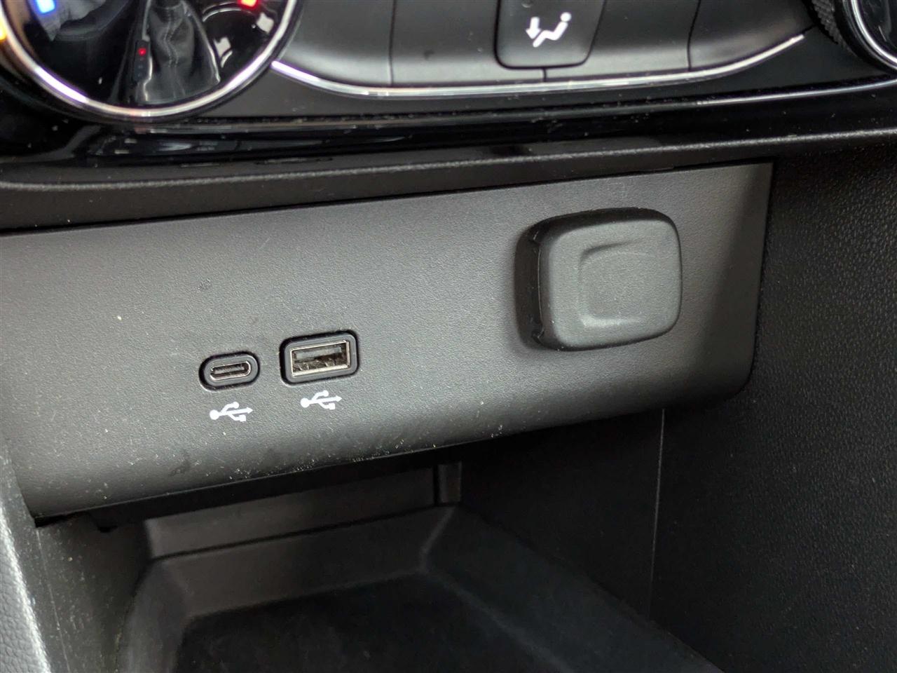 Buick Encore GX Sport Touring 2025