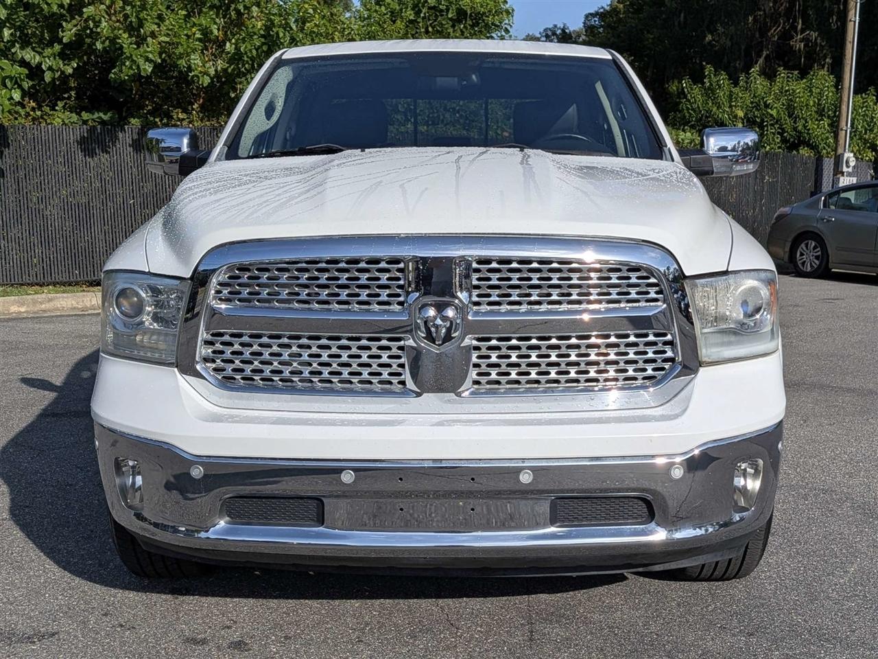 RAM 1500 Laramie Crew Cab SWB 2WD 2016