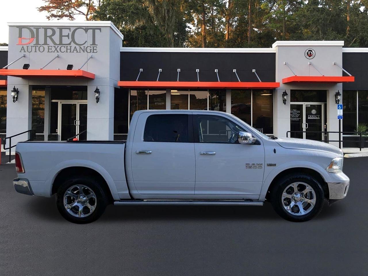 RAM 1500 Laramie Crew Cab SWB 2WD 2016