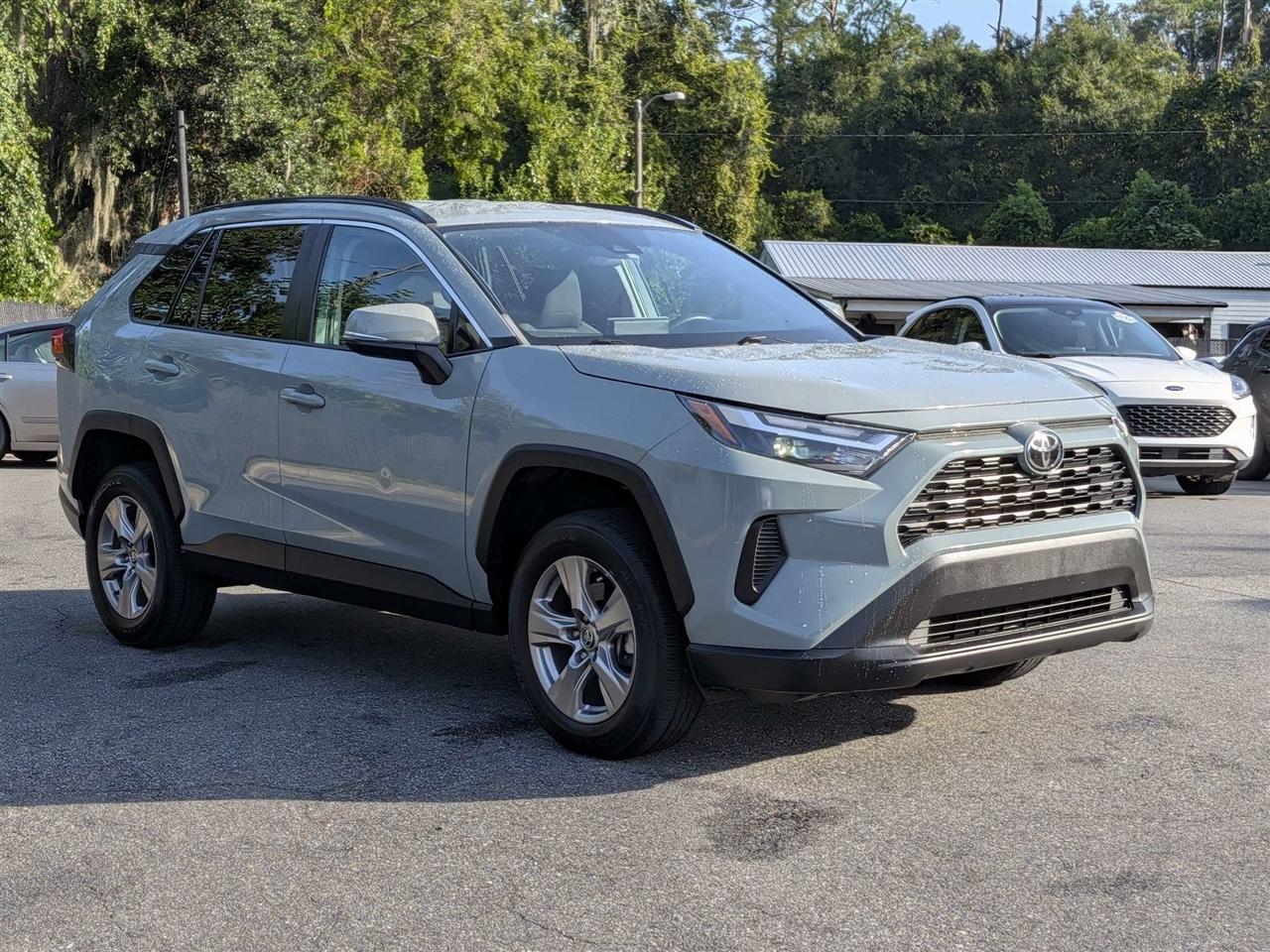 Toyota RAV4 XLE 2022