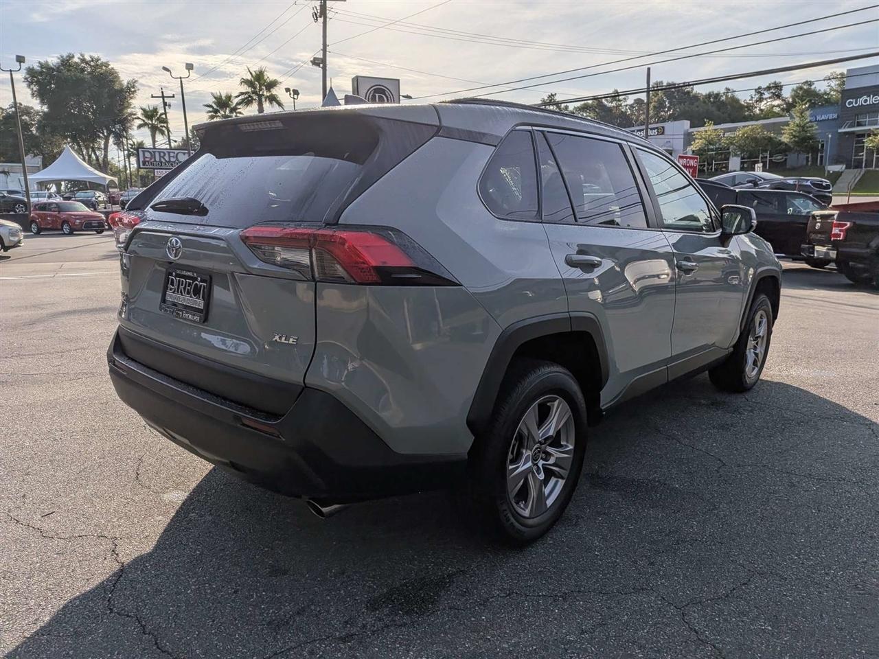 Toyota RAV4 XLE 2022