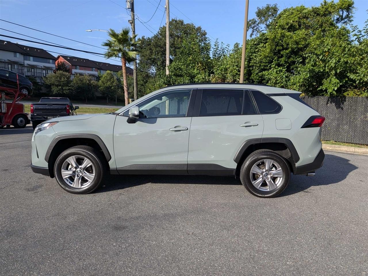 Toyota RAV4 XLE 2022