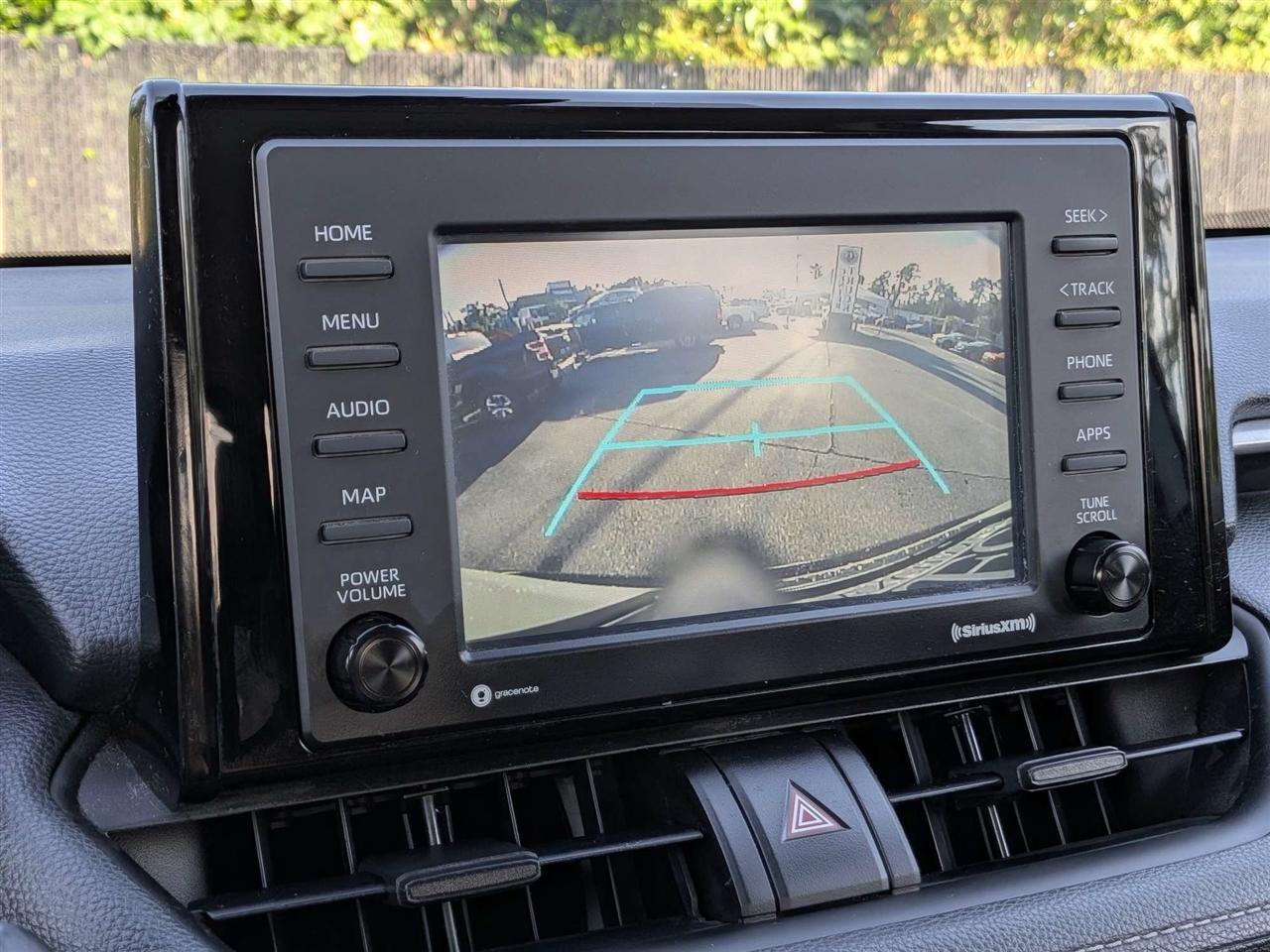 Toyota RAV4 XLE 2022