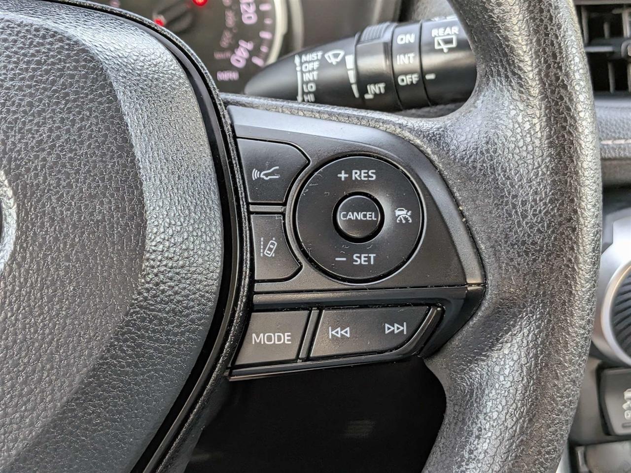 Toyota RAV4 XLE 2022