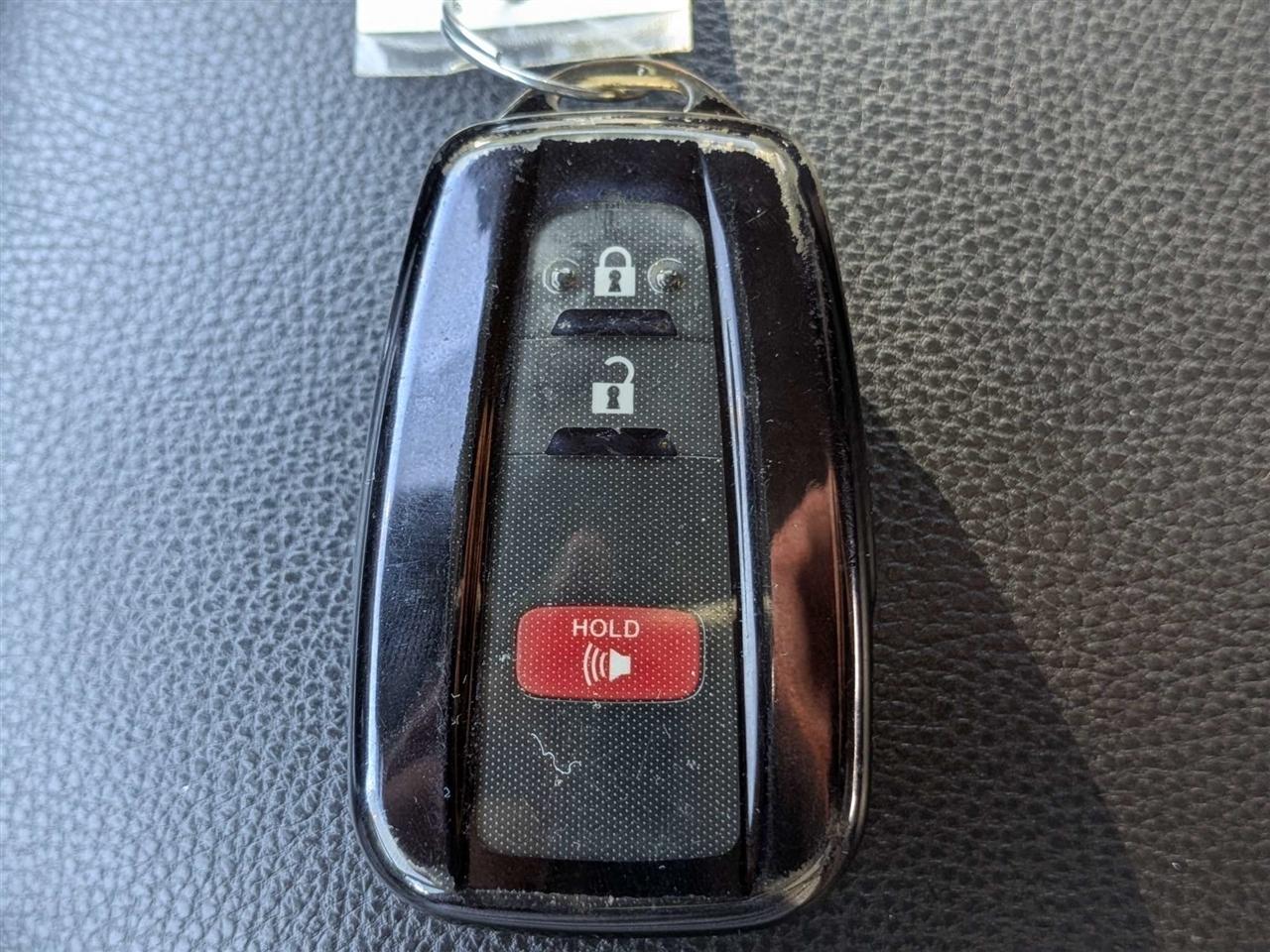 Toyota RAV4 XLE 2022