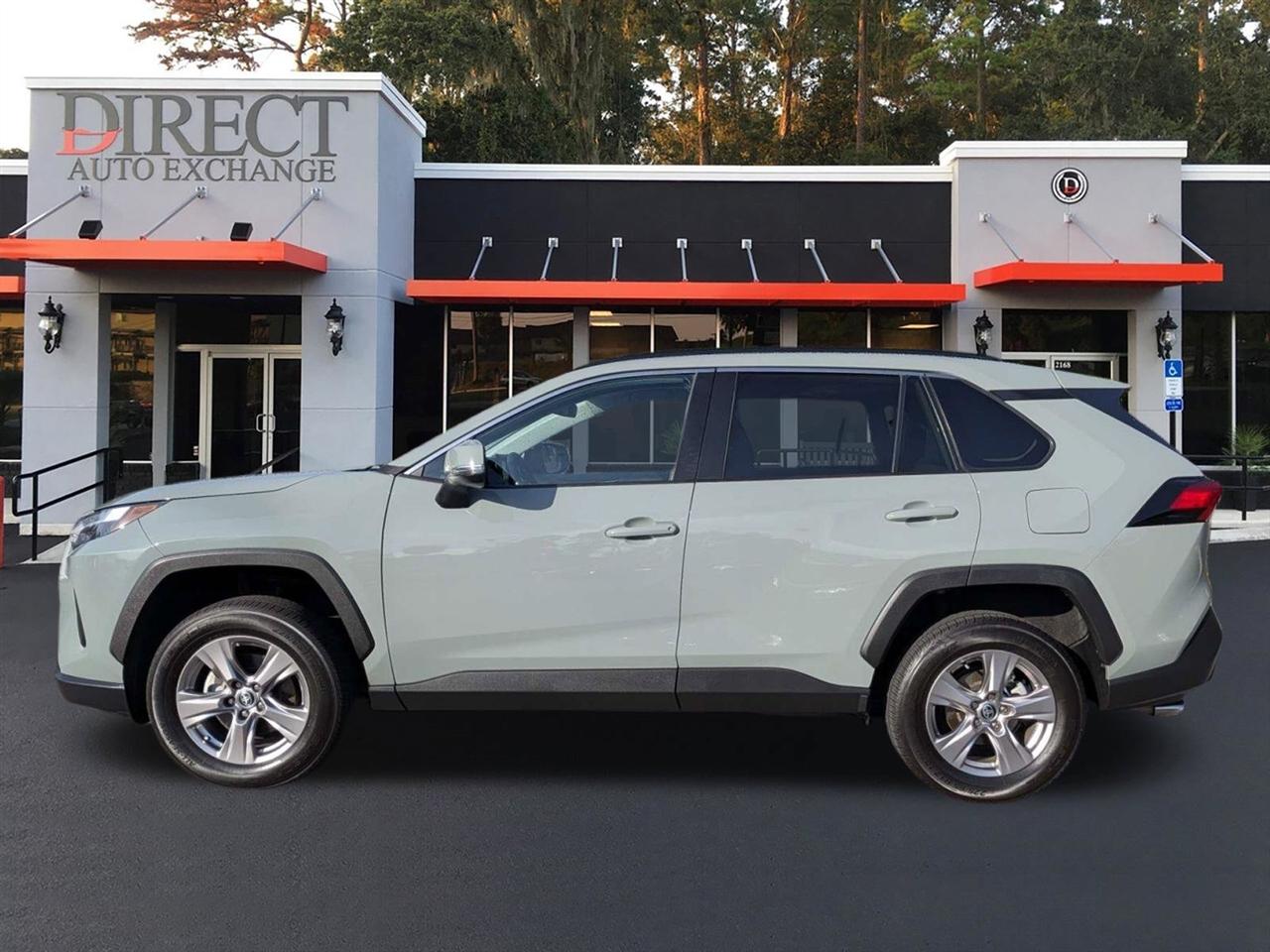 Toyota RAV4 XLE 2022