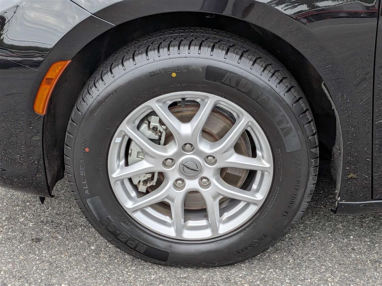 Chrysler Pacifica Select 2025