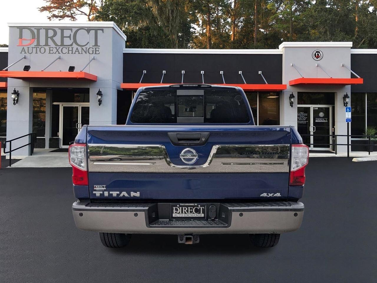 Nissan Titan Platinum Reserve Crew Cab 4WD 2018