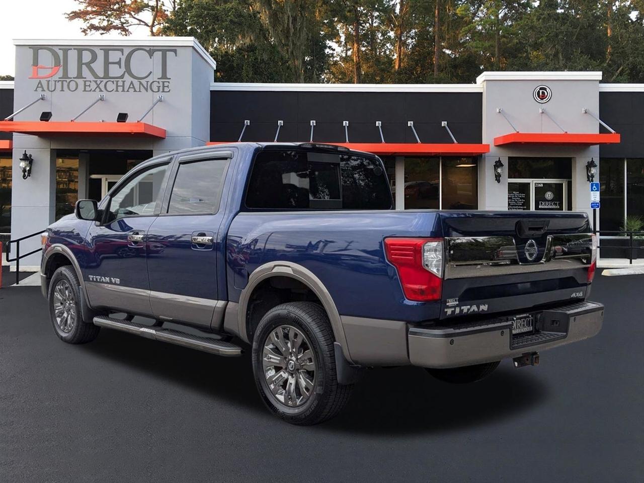 Nissan Titan Platinum Reserve Crew Cab 4WD 2018